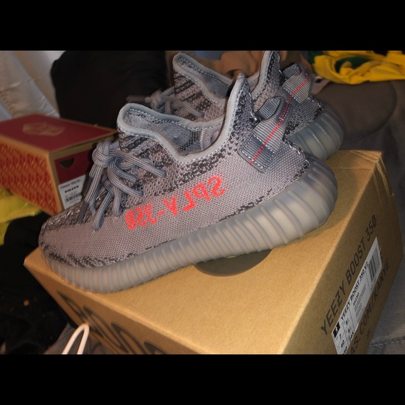 Yeezy - Picture 3 of 7